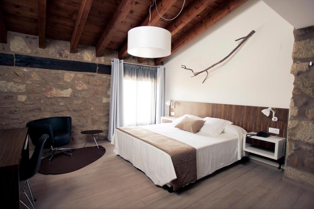 Hotel Restaurante Masia La Torre Mora de Rubielos Ruang foto